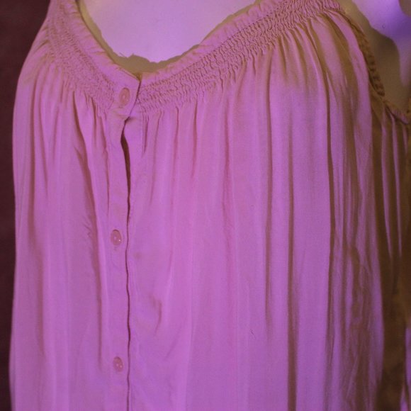 Old Navy Tank - Picture 4 of 7